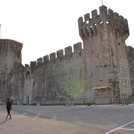 Kate * Trogir